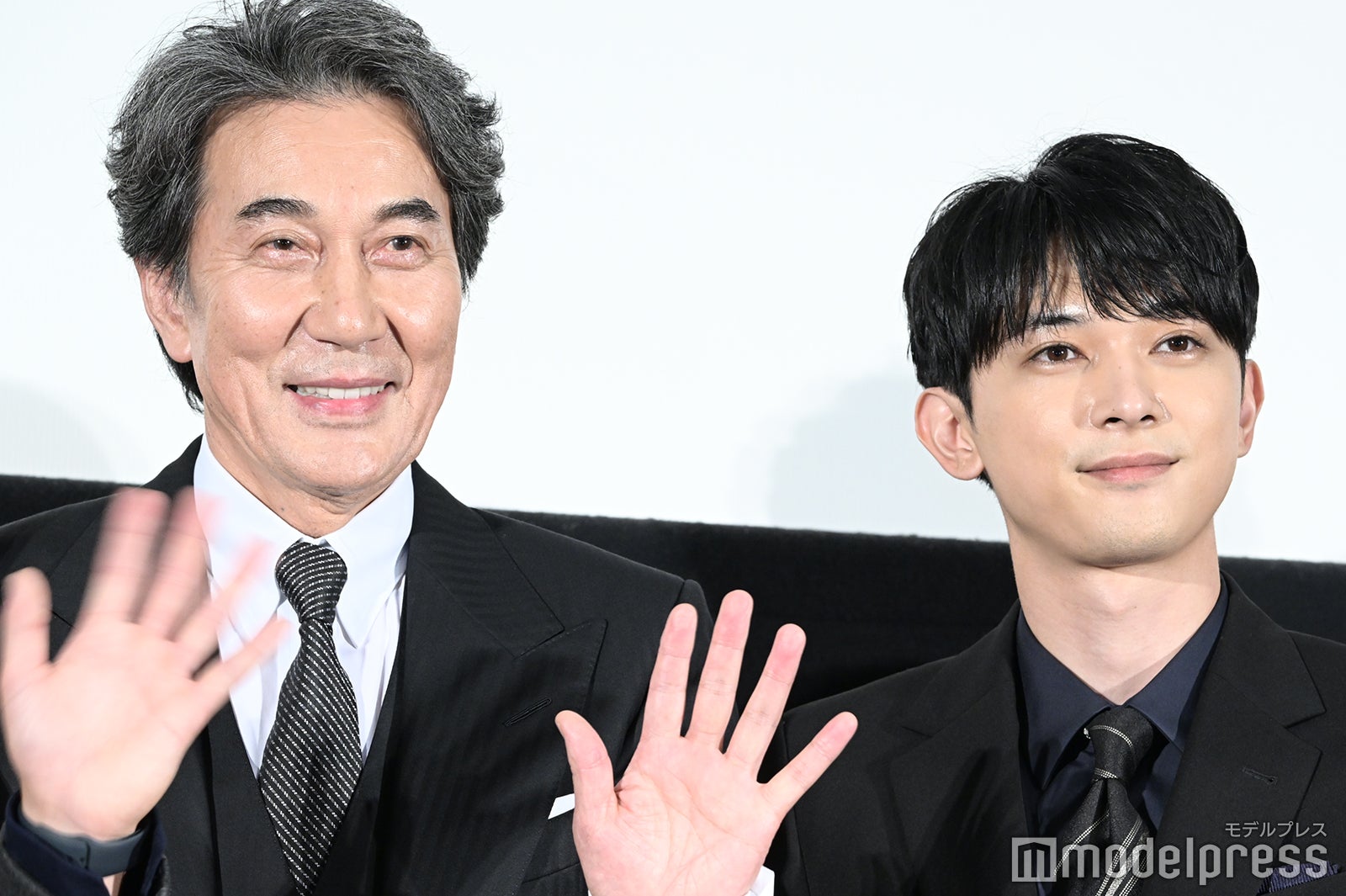 映画『ファミリア』完成披露上映会に出席した役所広司、吉沢亮 （C）モデルプレス