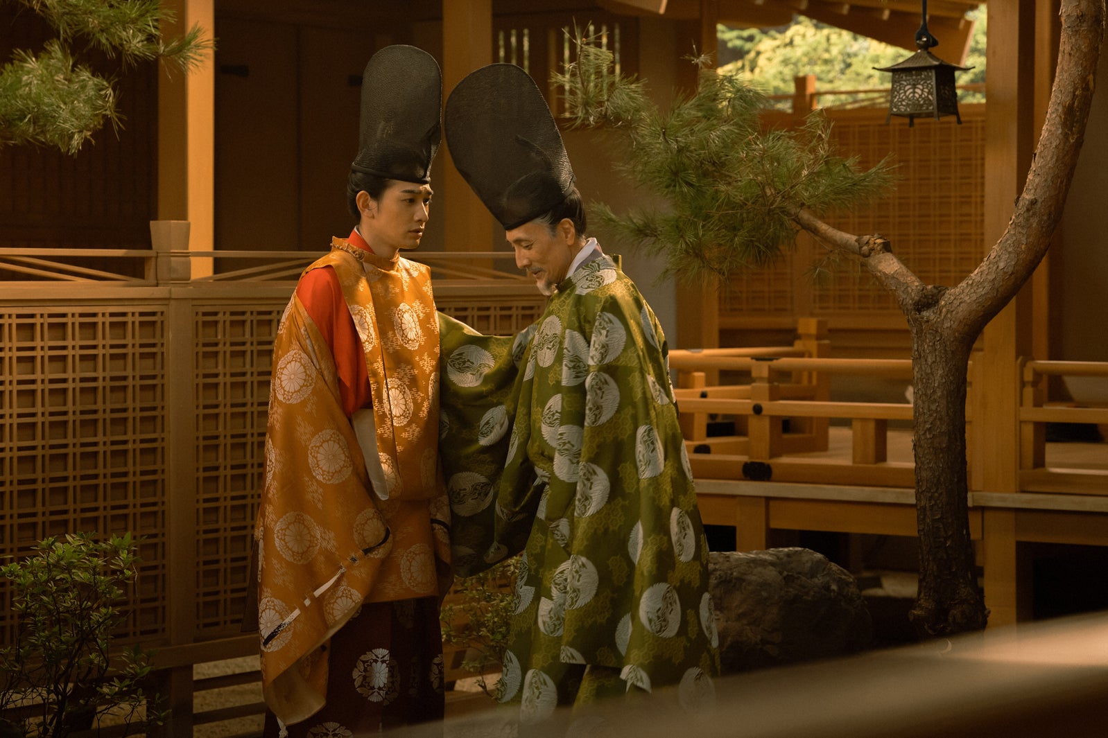 町田啓太、橋爪淳「光る君へ」第12話より（C）NHK