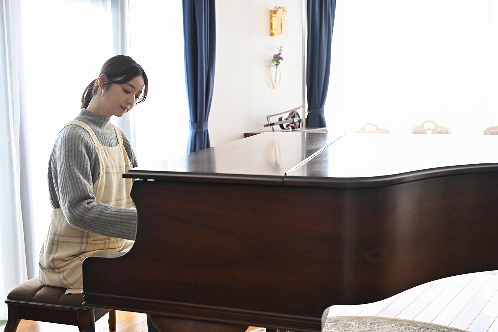 佐々木希「地獄の果てまで連れていく」第4話（C）「地獄の果てまで連れていく」製作委員会