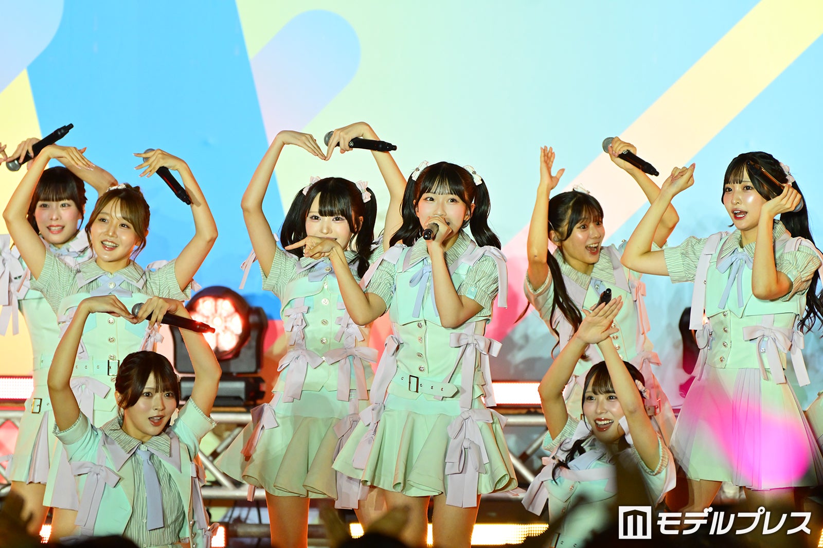 ≒JOY（C）モデルプレス