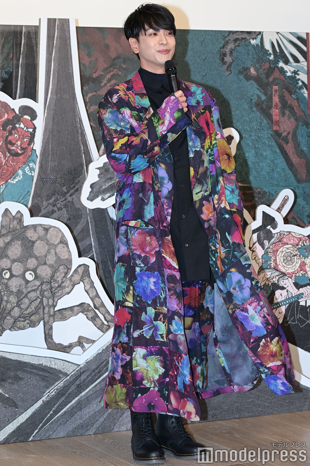 黒羽麻璃央 （C）モデルプレス