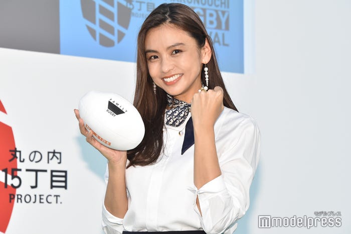 滝沢眞規子(C)モデルプレス