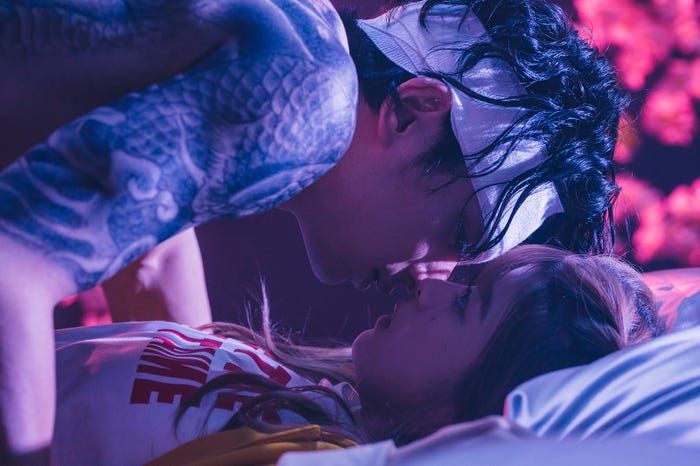 古川雄大、馬場ふみか「恋と弾丸」第1話より(C)箕野希望・小学館/「恋と弾丸」製作委員会・MBS