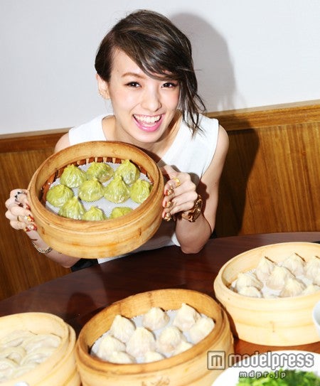 オフショット／南明奈