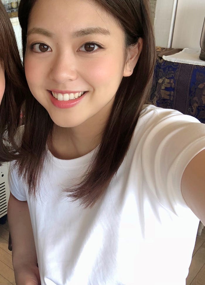 普段はアイラインなしの薄めのメイク(提供写真)