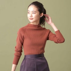 茶色のニットコーデ選 21冬 トレンドを押さえた旬の着こなし術をご紹介 モデルプレス 茶色のニットコーデ選 21冬 トレンドを押さえた旬の着こなし術をご紹介 モデルプレス