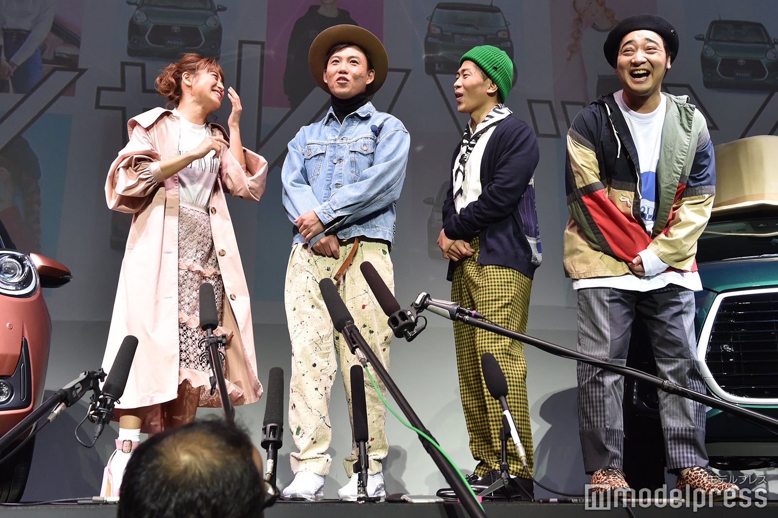 鈴木奈々、おたけ、太田博久、斉藤慎二（C）モデルプレス