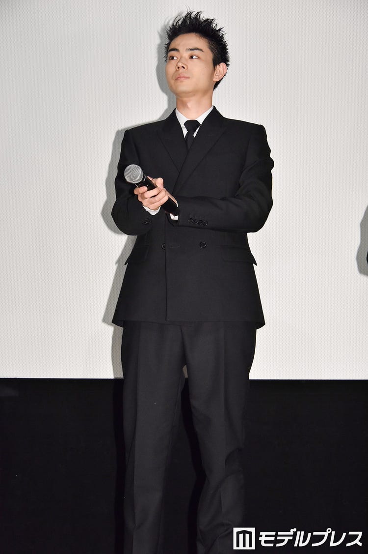 ヴィンテージ スーツ 成人式 セレモニー 菅田将暉 ダブルスーツ 深い