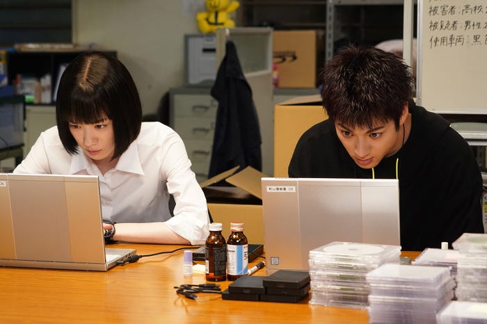 永野芽郁、山田裕貴 「ハコヅメ~たたかう!交番女子~」第4話より(C)日本テレビ