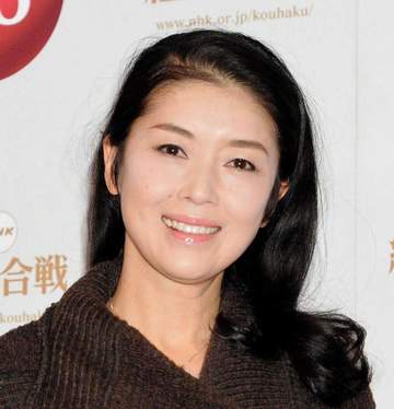 子宮体がんで子宮全摘の美人歌手「あれから2年」当時は「死」の恐怖、今は「生きることへの執着がより強く」と