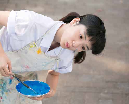 永野芽郁「半分、青い。」いよいよスタート「存在しているだけで魅力的」なヒロインができるまで…佐藤健とのほっこりエピソードも<インタビュー>