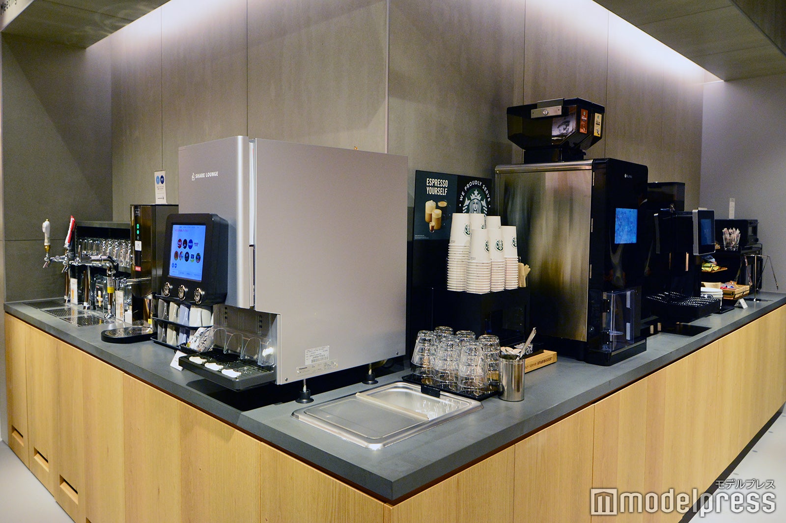 SHIBUYA TSUTAYA（C）モデルプレス