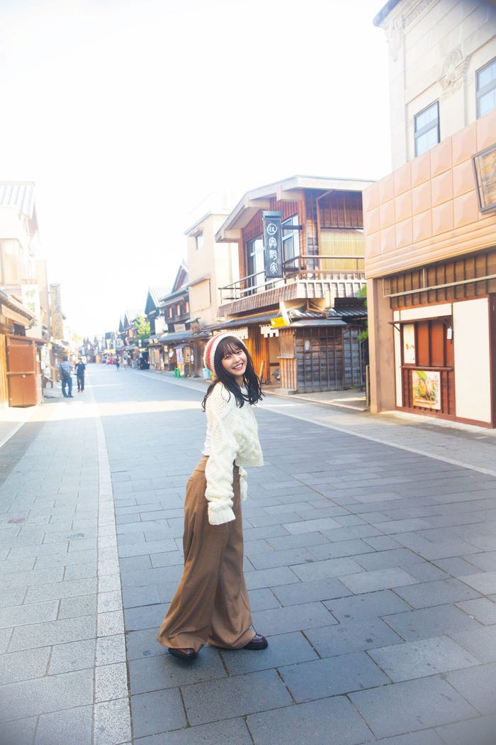 椛島光「椛島光カレンダー 2024.1ー2025.3」アザーカット/撮影:三宮幹史