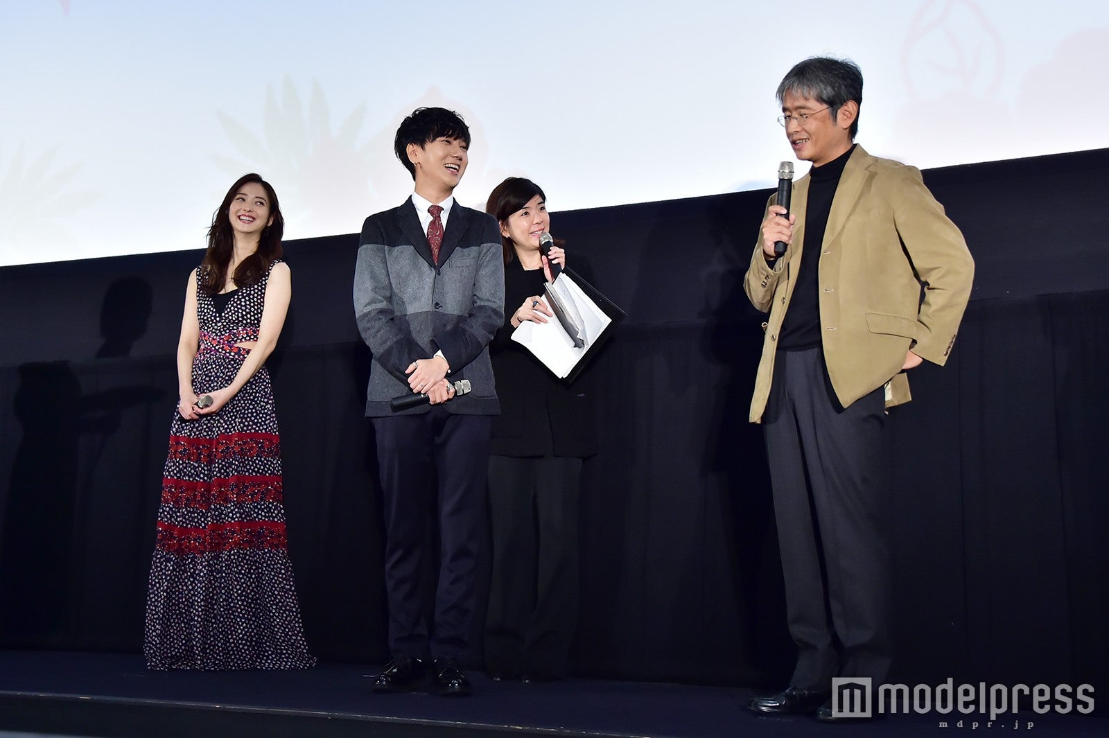 佐々木希、イェソン、朝原雄三監督 （C）モデルプレス