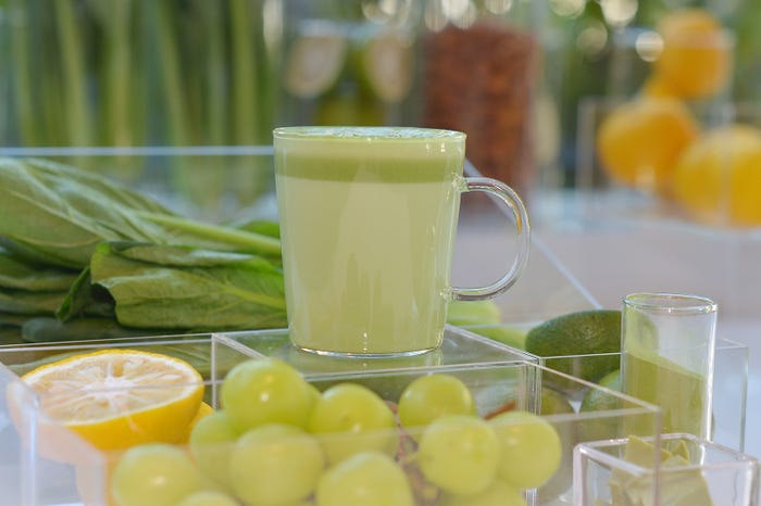 「抹茶 フルーティー ブレンズ ティー ラテ」 (C)モデルプレス