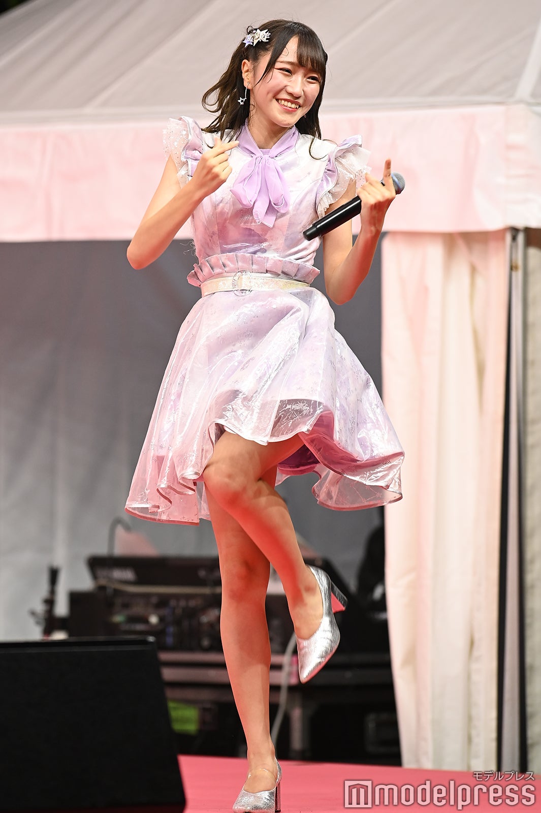 ＝LOVE（C）モデルプレス