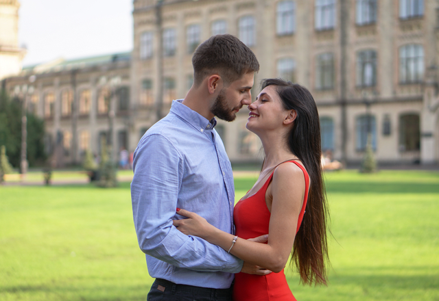 男性が思わずオス化する キスしたくなる瞬間 4選 モデルプレス