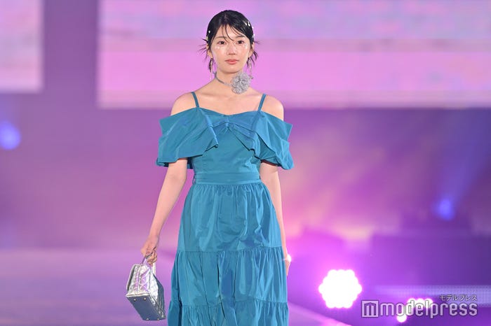 高本彩花(C)モデルプレス