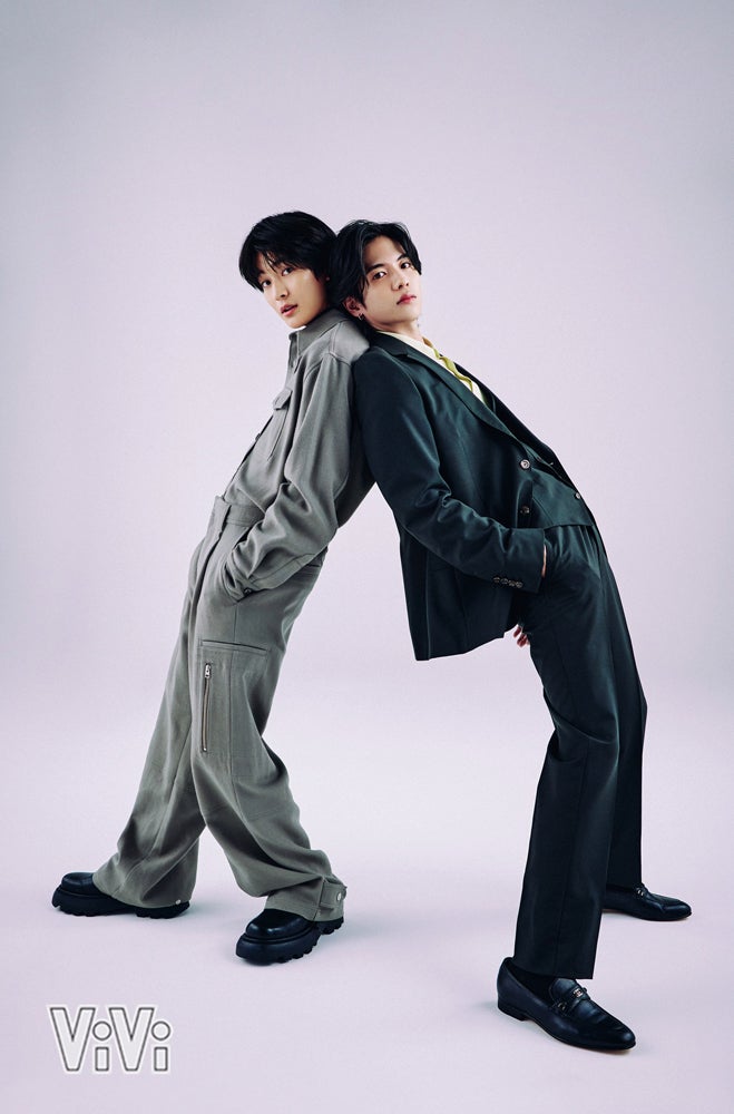 高橋文哉、志尊淳（画像提供：講談社）