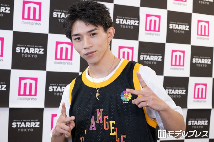 平野紫耀の弟・RIKU（平野莉玖）、ファンとの一体感溢れるステージ披露「思い入れのある曲を詰め込んだ」【STARRZ TOKYO】