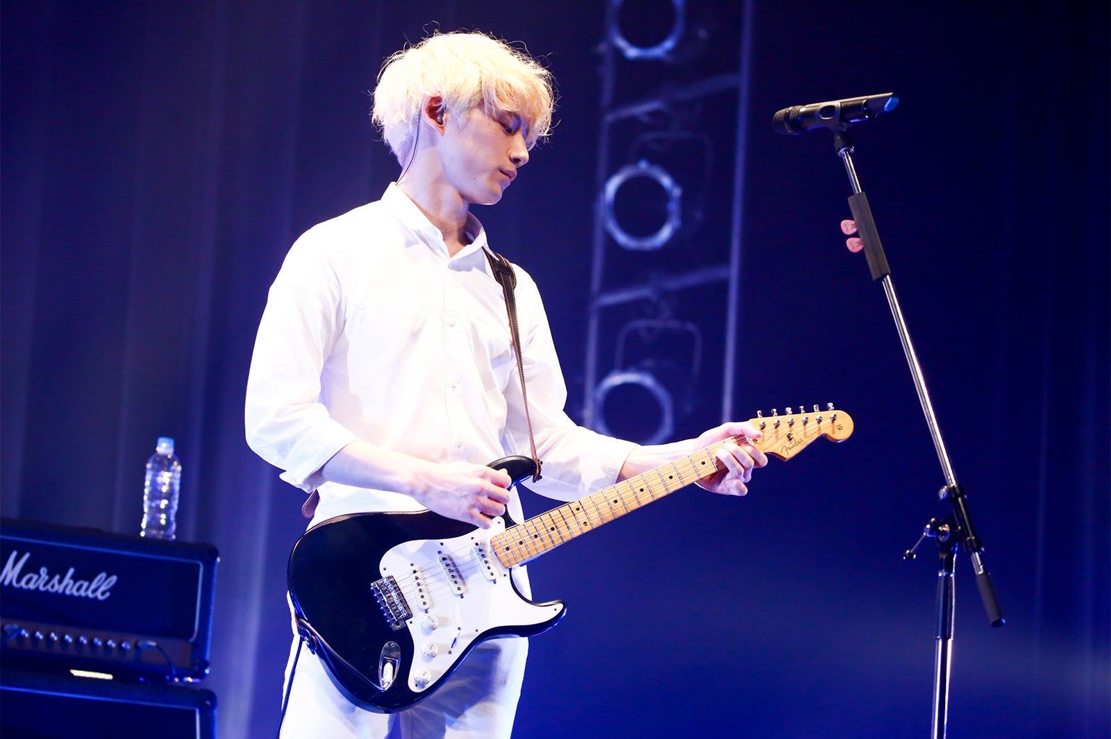 坂口健太郎（C）2017「君と100回目の恋」製作委員会