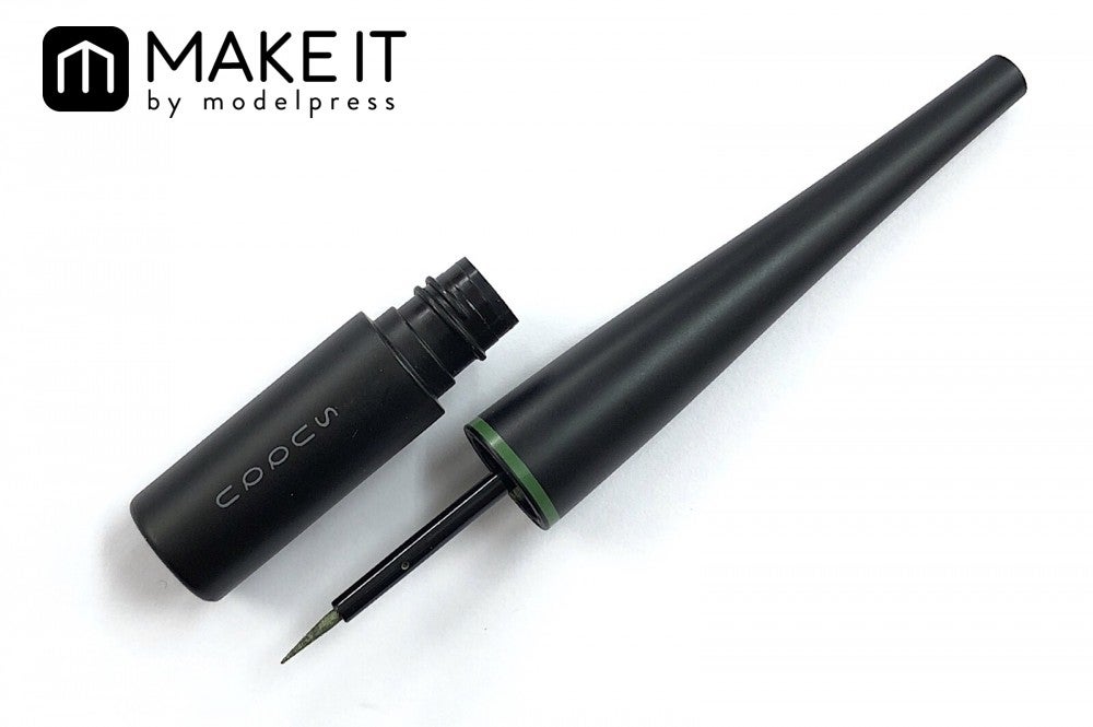 SUQQU／カラー インク リクイド アイライナー／103 シックカーキ／3,800円（税抜） (C)メイクイット