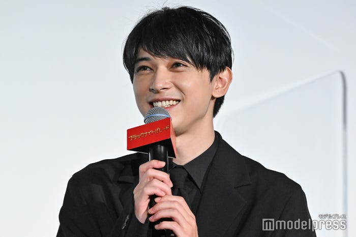 吉沢亮(C)モデルプレス