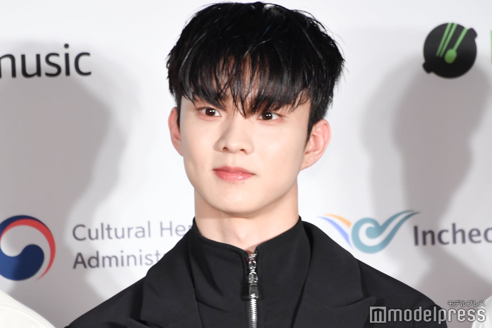 キュー（C）モデルプレス