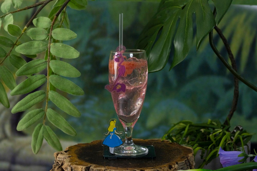 ＜フラミンゴとハリネズミ＞ゲーム開始！ピンクグレープフルーツソーダ（C）Disney