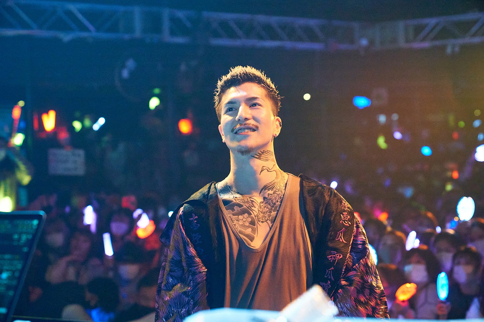 DJふぉい「レペゼン恐怖のカウントダウンライブ ～ガチで生配信～」（提供写真）