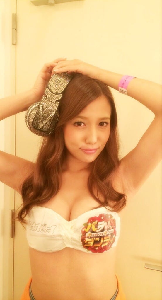 丸高愛実/画像提供:avex