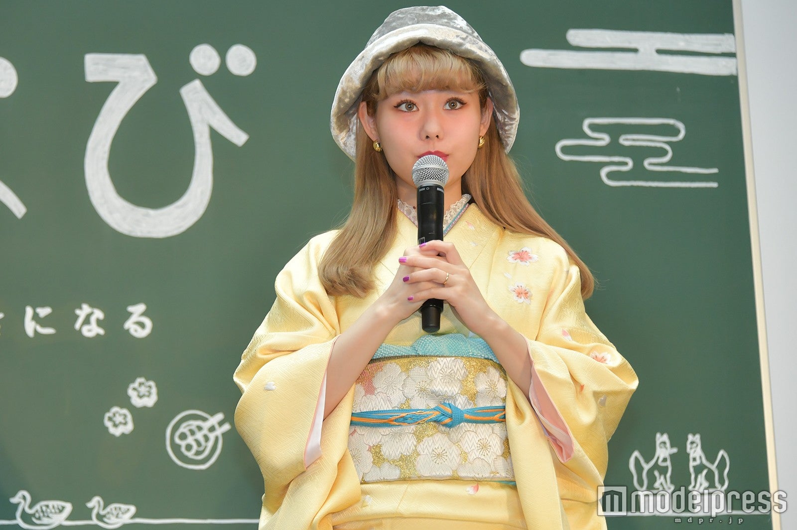 peco（C）モデルプレス