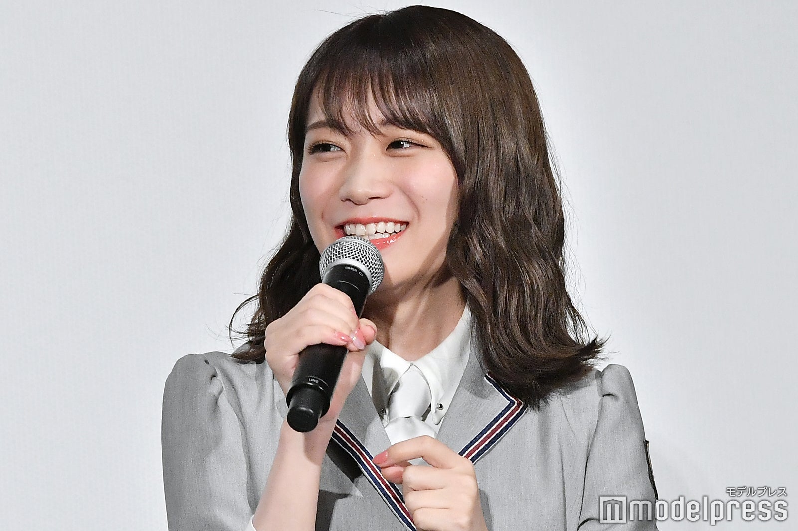 秋元真夏（C）モデルプレス