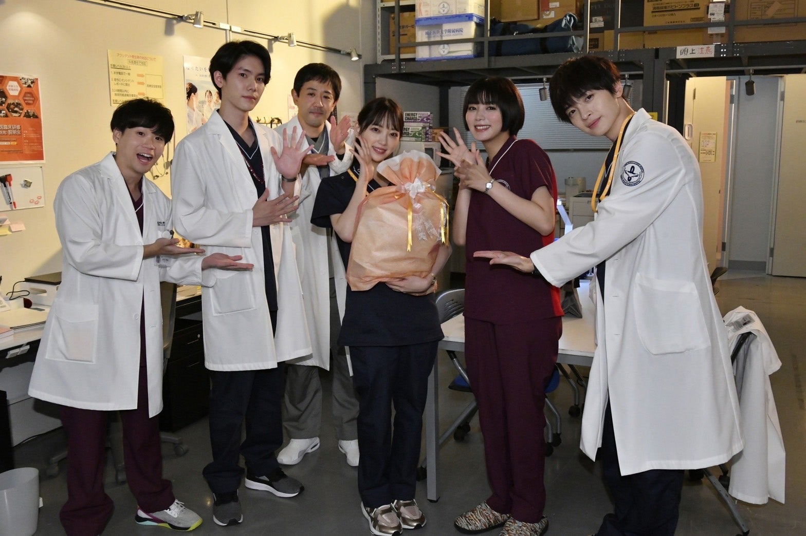 堀未央奈、キスマイ玉森裕太らからバースデーサプライズ「大人として強い人になりたい」＜祈りのカルテ 研修医の謎解き診察記録＞