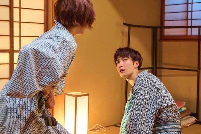 中村アン、渡辺翔太「青島くんはいじわる」第5話より(C)テレビ朝日