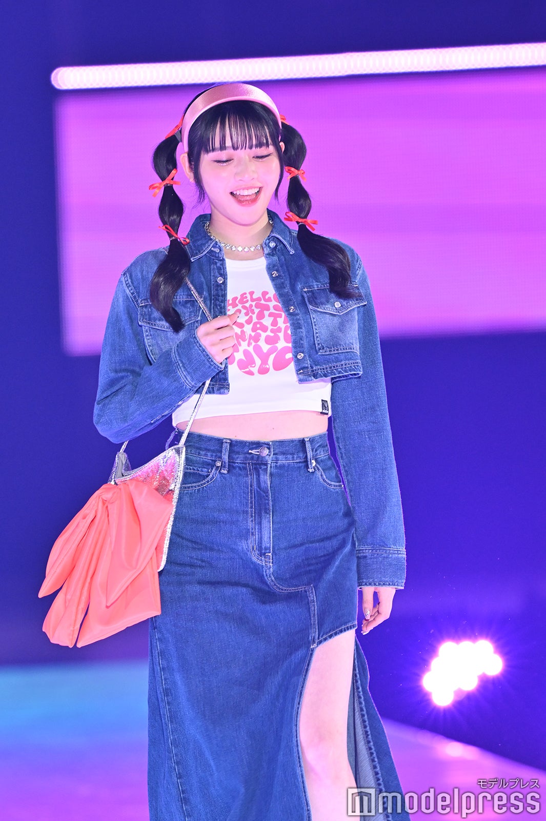 （C）モデルプレス