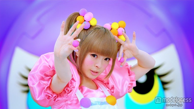 きゃりーが興奮「攻めてるわー！ヤバ過ぎる」