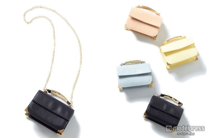 スタッズミニショルダーBAG「DRWCYS」11,880円(税込)