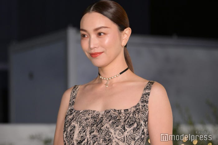 蛯原友里(C)モデルプレス