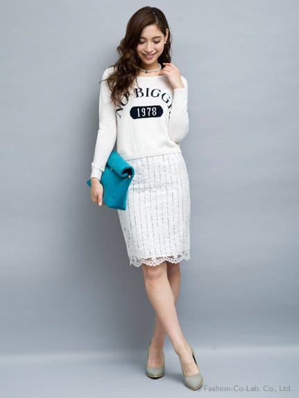 レースストライプスカート「Million Carats」14,904円(税込)