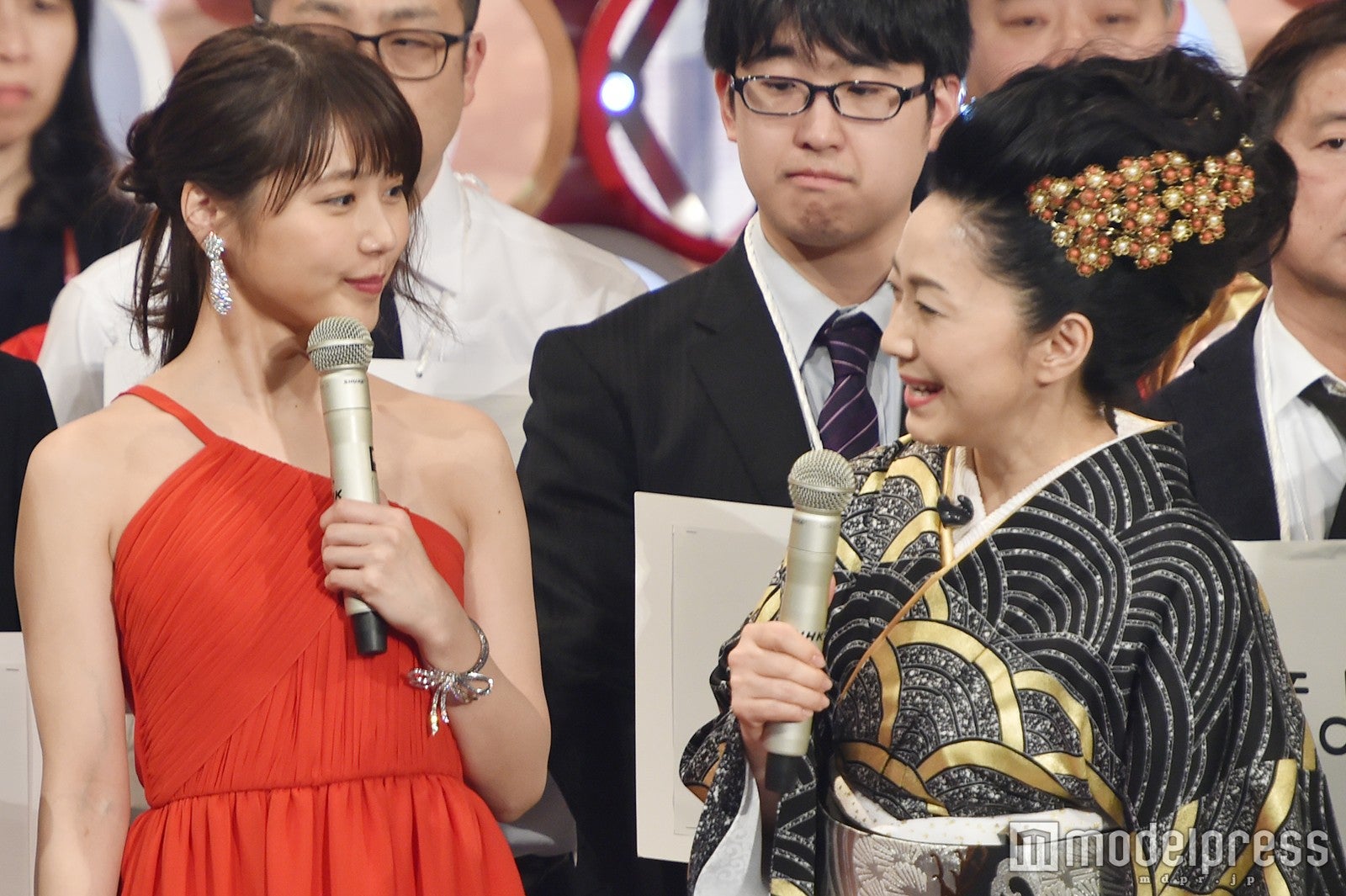 有村架純、石川さゆり （C）モデルプレス