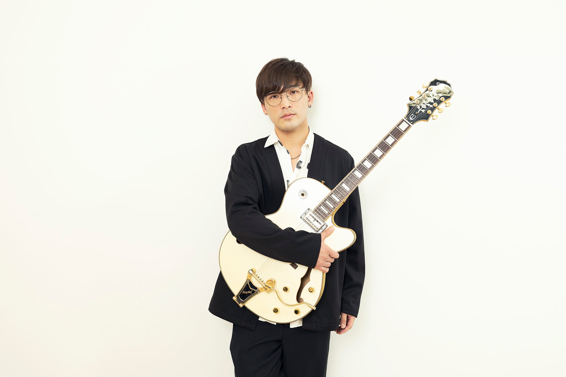 SNARE COVER（C）モデルプレス