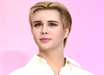 Matt 意外？「最近仲良し」人気俳優の舞台を観劇して「感激」投稿「めちゃくちゃ面白かったー」