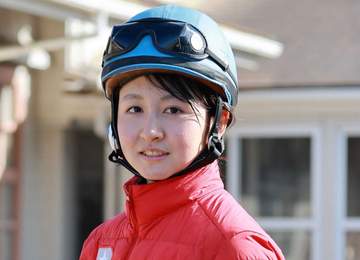 札幌11Rで古川奈穂騎手が落馬競走中止 意識はあり話はできている状態