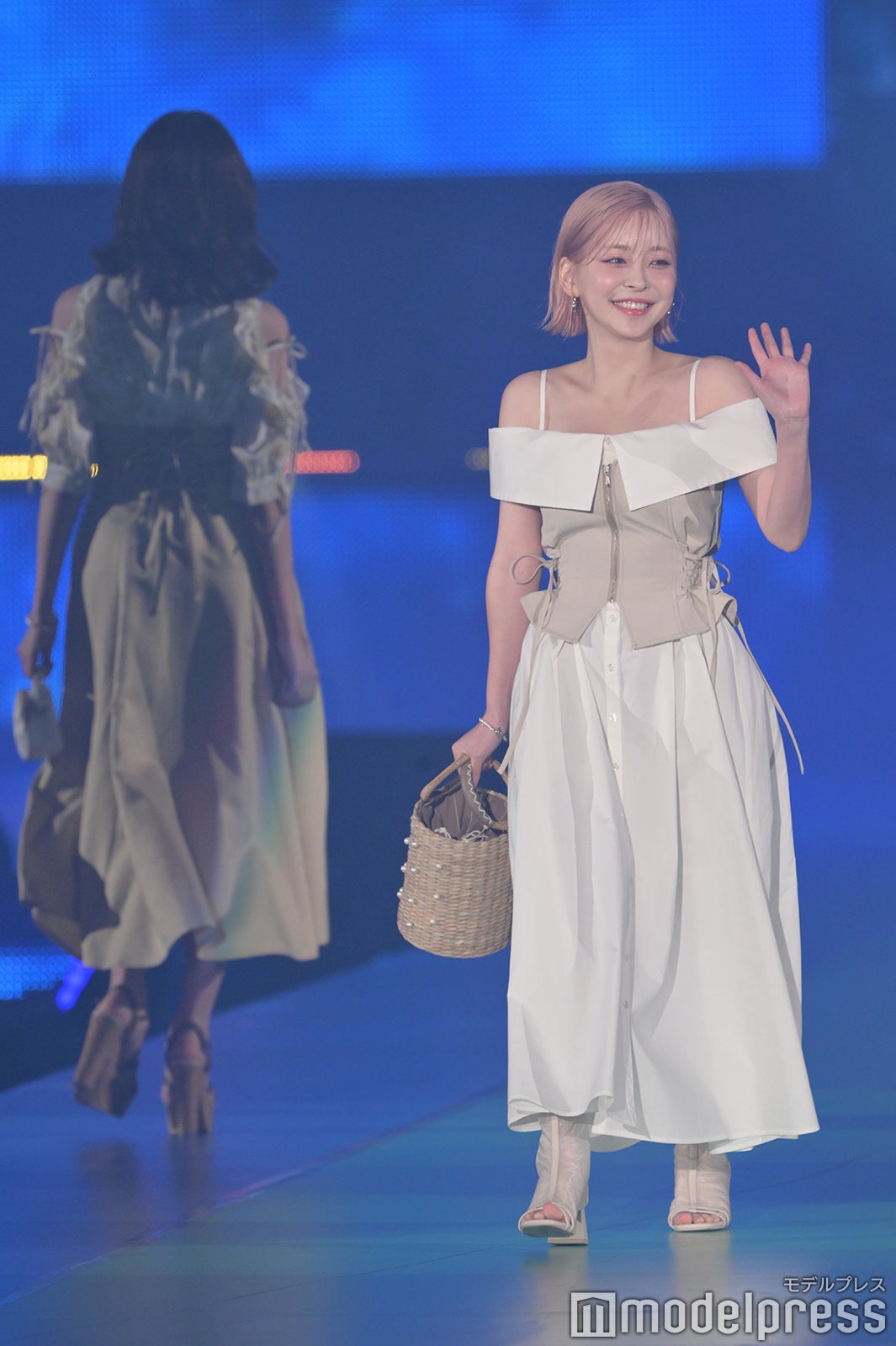 テリ（C）モデルプレス