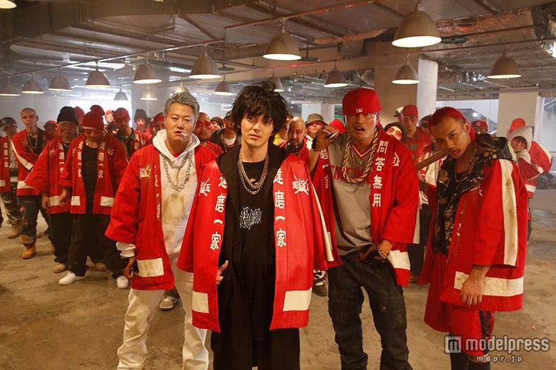 「HiGH＆LOW ～THE STORY OF S.W.O.R.D.～」第9話場面カット（画像提供：日本テレビ)