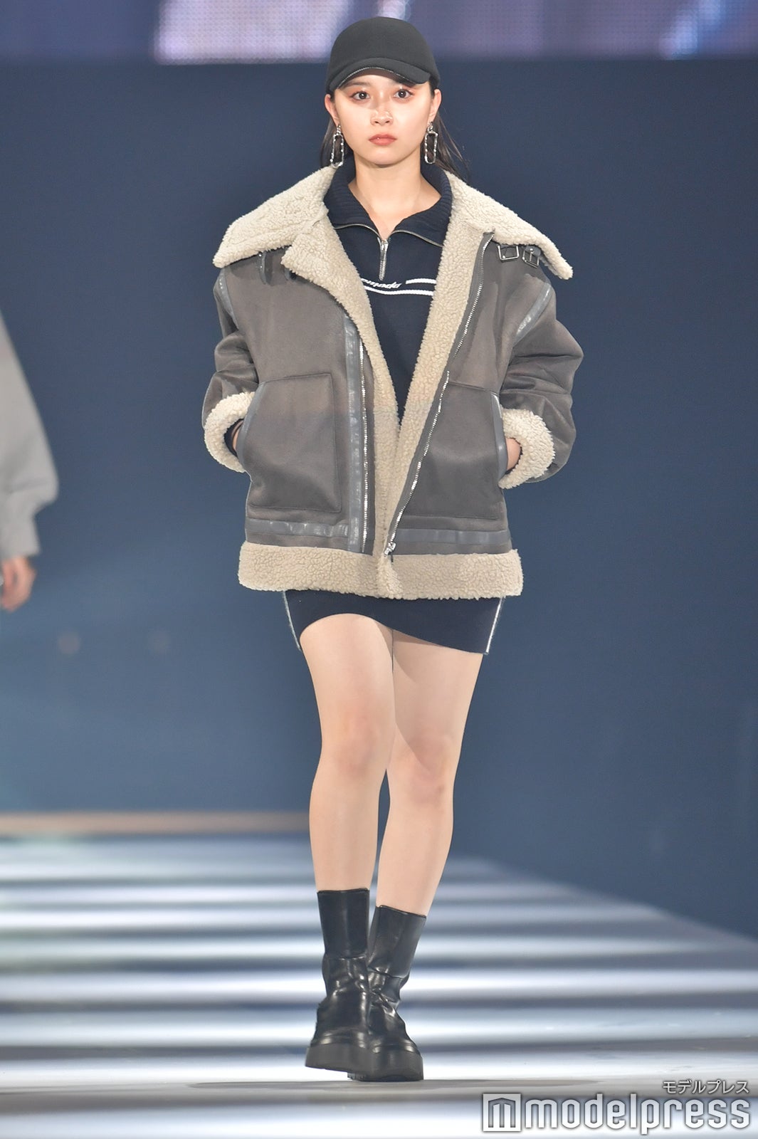 （C）モデルプレス