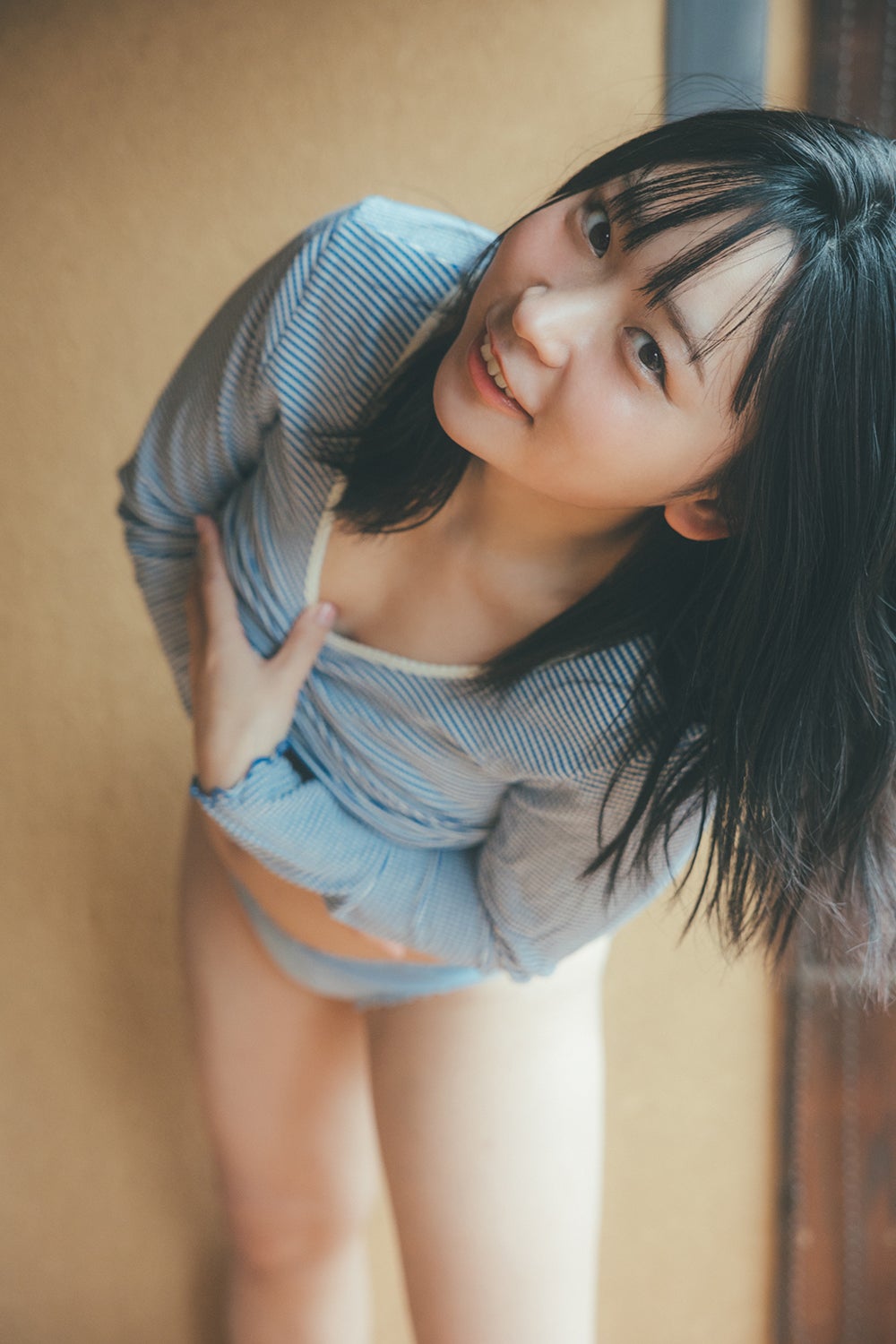 アンゴラ村長／写真集「標準体型」表紙カット（C）撮影：東京祐／講談社