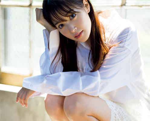 鷲見玲奈アナ、少女っぽさ感じる裸足姿も披露