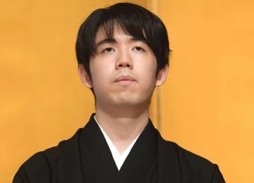藤井聡太六冠が「初めてだと思います」芸人YouTubeにまさかの登場 将棋崩し挑まれ「自信はありますw」